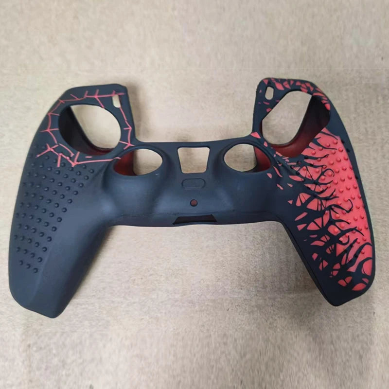 Carcasa de piel antideslizante para controlador de PS5, funda de silicona con empuñaduras de goma para pulgar y pegatina de almohadilla táctil para PS5